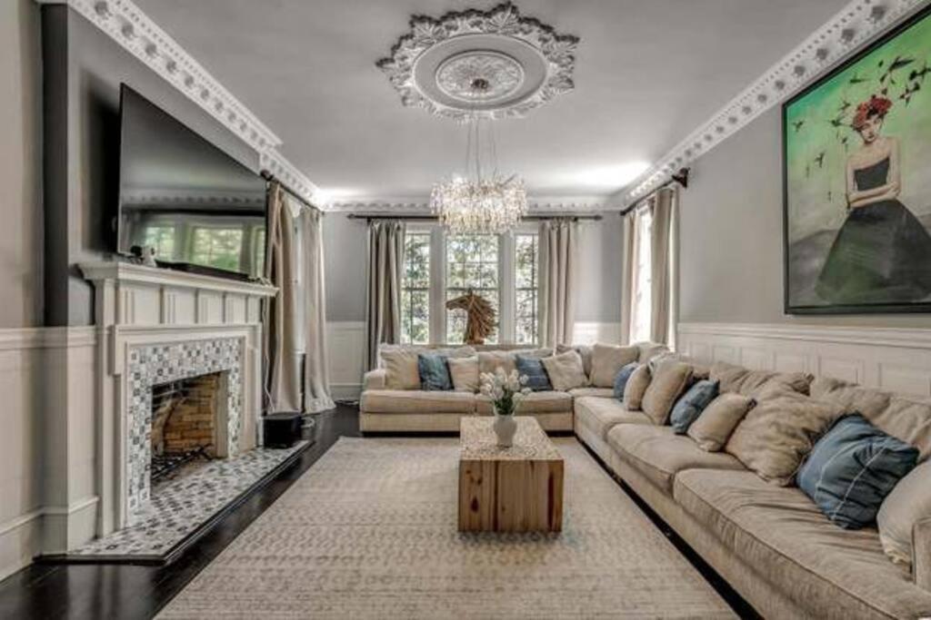 Rent A Whole Inn! The Inn On Elm 6 Beds/5 Baths. Conway Kültér fotó
